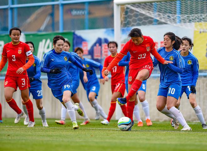 女甲战报：广西平果呗侬女足战平云南佳仕景女足浙江领跑(图5)